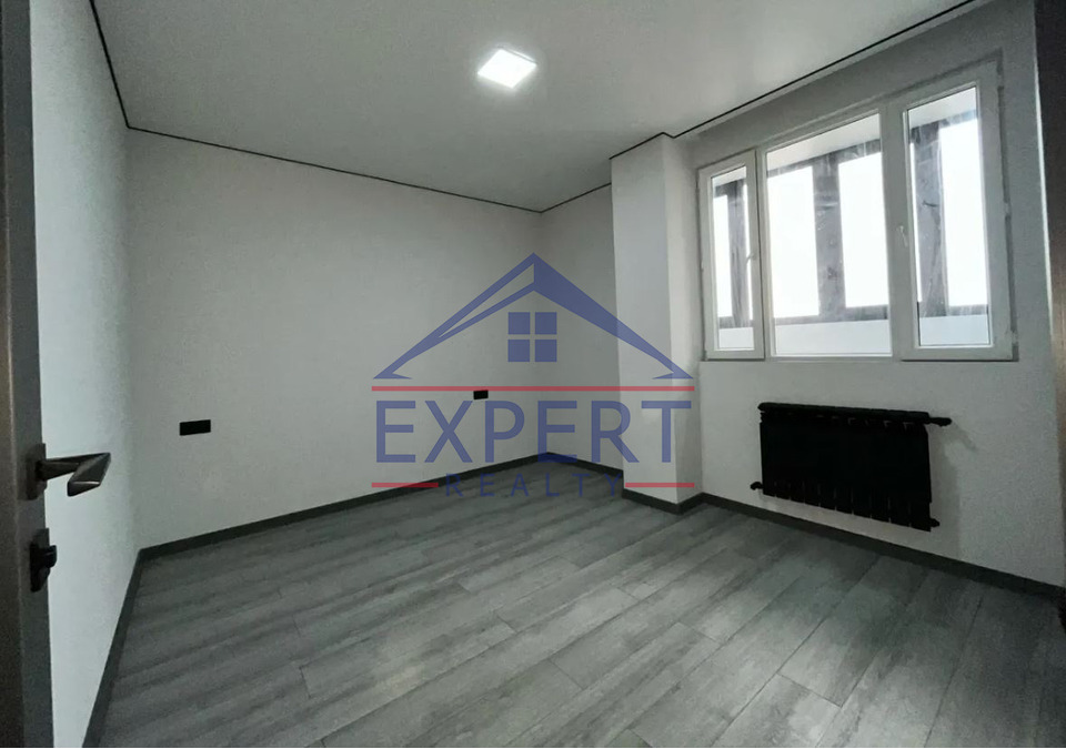 ԴԱՎԻԹԱՇԵՆ, ՆՈՐԱՇԵՆ ԹԱՂԱՄԱՍ, 4 ՍԵՆՅԱԿ