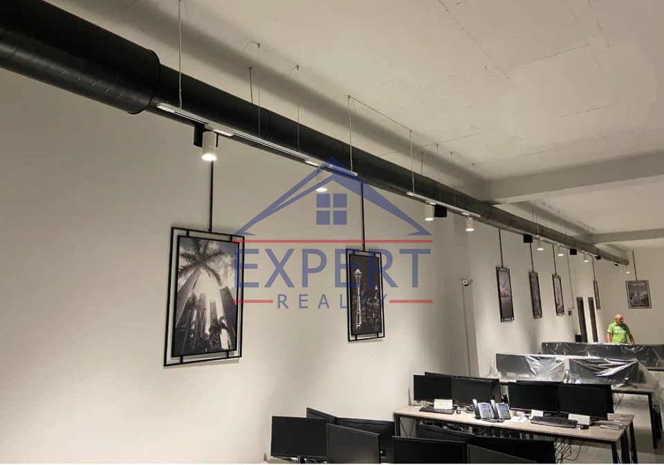 ԿԵՆՏՐՈՆ, ԱՄԻՐՅԱՆ ՓՈՂՈՑ, 200 Ք․Մ