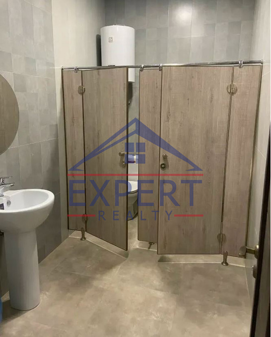 ԿԵՆՏՐՈՆ, ԱՄԻՐՅԱՆ ՓՈՂՈՑ, 200 Ք․Մ