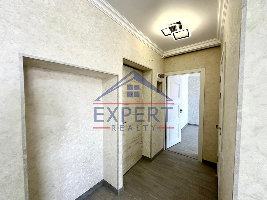 ԱՐԱԲԿԻՐ, ԱՐԱՄ ԽԱՉԱՏՐՅԱՆ ՓՈՂՈՑ, 2 ՍԵՆՅԱԿ