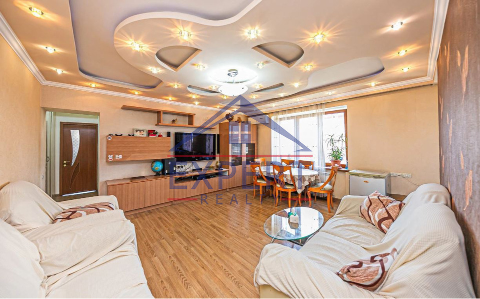 ԱՐԱԲԿԻՐ, ԱԶԱՏՈՒԹՅԱՆ ՊՈՂՈՏԱ, 4 ՍԵՆՅԱԿ