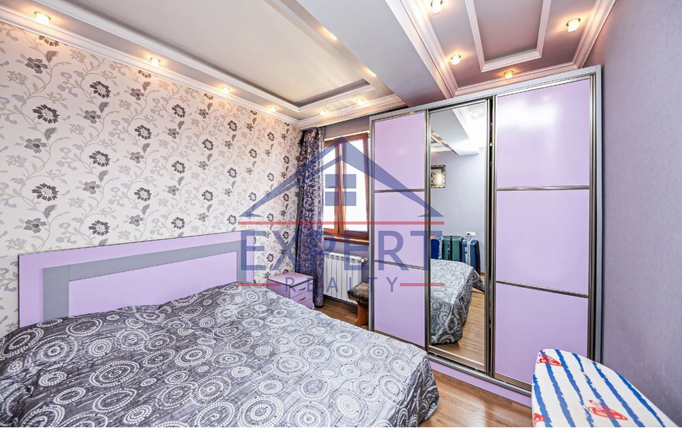 ԱՐԱԲԿԻՐ, ԱԶԱՏՈՒԹՅԱՆ ՊՈՂՈՏԱ, 4 ՍԵՆՅԱԿ