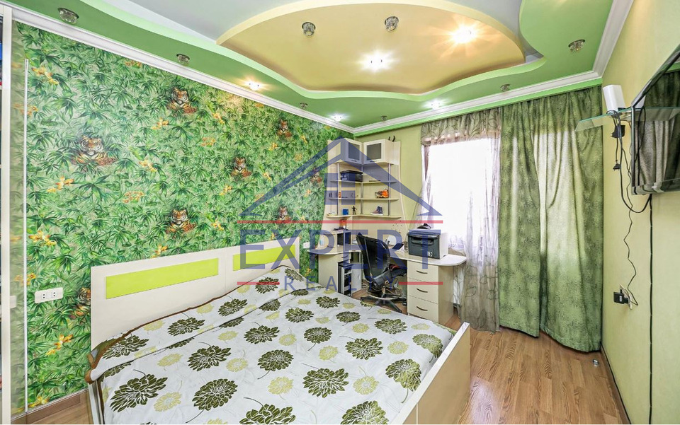 ԱՐԱԲԿԻՐ, ԱԶԱՏՈՒԹՅԱՆ ՊՈՂՈՏԱ, 4 ՍԵՆՅԱԿ