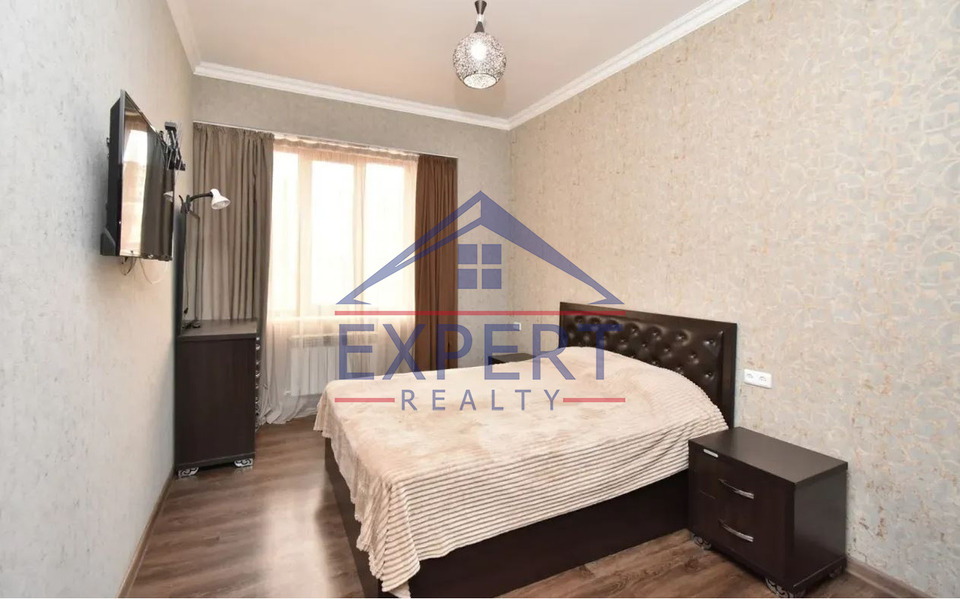 ԿԵՆՏՐՈՆ, ԵԿՄԱԼՅԱՆ ՓՈՂՈՑ, 2 ՍԵՆՅԱԿ