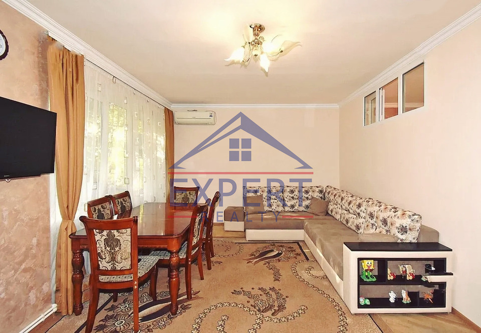 ԿԵՆՏՐՈՆ, ՏՊԱԳՐԻՉՆԵՐԻ ՓՈՂՈՑ 2 ՍԵՆՅԱԿ