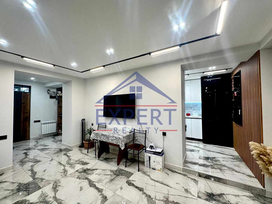 ԱՐԱԲԿԻՐ, ԳՅՈՒԼԲԵԿՅԱՆ ՓՈՂՈՑ, 3 ՍԵՆՅԱԿ