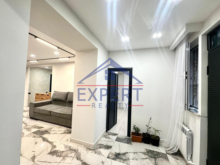 ԱՐԱԲԿԻՐ, ԳՅՈՒԼԲԵԿՅԱՆ ՓՈՂՈՑ, 3 ՍԵՆՅԱԿ