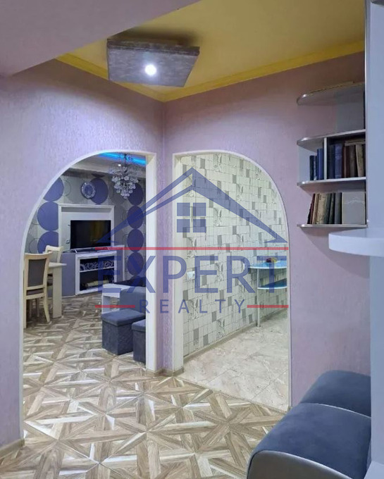 ՔԱՆԱՔԵՌ ԶԵՅԹՈՒՆ, ԹԲԻԼԻՍՅԱՆ ԽՃՈՒՂԻ, 4 ՍԵՆՅԱԿ