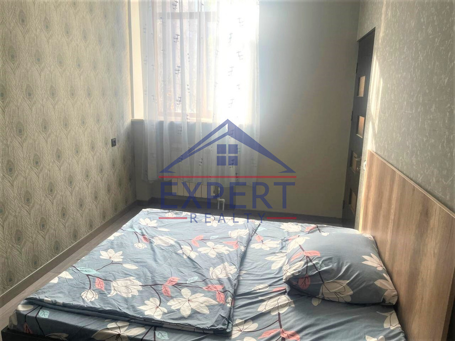 ԿԵՆՏՐՈՆ ՉԱՐԵՆՑԻ ՓՈՂՈՑ, 2 սենյակ