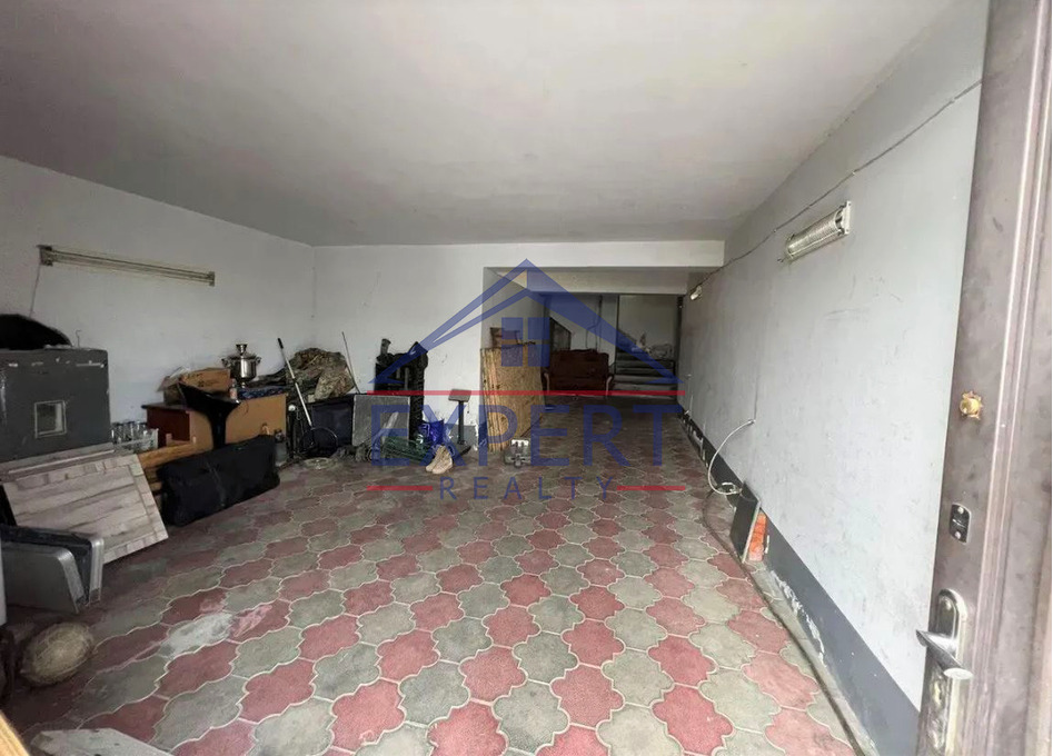 ՔԱՆԱՔԵՌ ԶԵՅԹՈՒՆ, ԴՐՈՅԻ ՓՈՂՈՑ, 7 ՍԵՆՅԱԿ