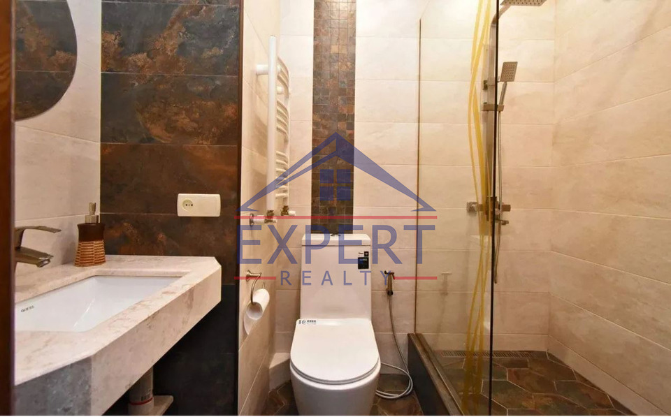 ԿԵՆՐՈՆ, ՓԱՎՍՏՈՍ ԲՈՒԶԱՆԴԻ ՓՈՂՈՑ, 2 ՍԵՆՅԱԿ