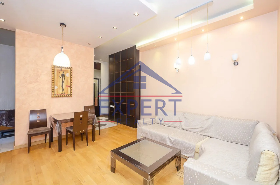 ԿԵՆՏՐՈՆ, ՄԱՇՏՈՑԻ ՊՈՂՈՏԱ, 2 ՍԵՆՅԱԿ