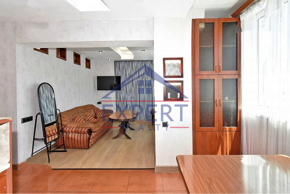 ԿԵՆՏՐՈՆ, ԱԳԱԹԱՆԳԵՂՈՍԻ ՓՈՂՈՑ 2 ՍԵՆՅԱԿ