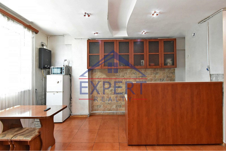 ԿԵՆՏՐՈՆ, ԱԳԱԹԱՆԳԵՂՈՍԻ ՓՈՂՈՑ 2 ՍԵՆՅԱԿ