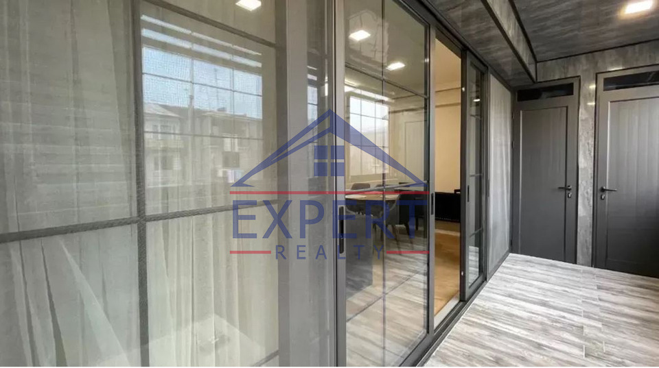 ԱՐԱԲԿԻՐ, ՕՐԲԵԼԻ ԵՂԲԱՅՐՆԵՐ ՓՈՂՈՑ, 3 ՍԵՆՅԱԿ