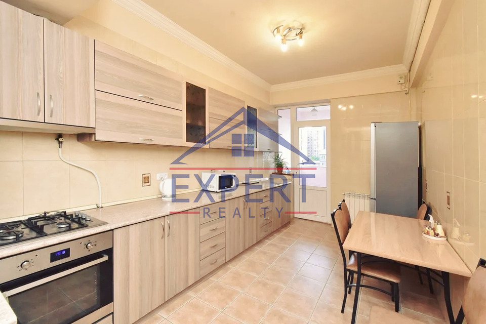 ԿԵՆՏՐՈՆ, ՍԱՐՅԱՆ ՓՈՂՈՑ, 4 ՍԵՆՅԱԿ