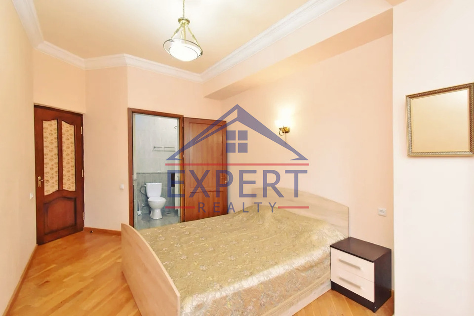 ԿԵՆՏՐՈՆ, ՍԱՐՅԱՆ ՓՈՂՈՑ, 4 ՍԵՆՅԱԿ