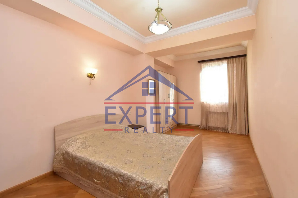 ԿԵՆՏՐՈՆ, ՍԱՐՅԱՆ ՓՈՂՈՑ, 4 ՍԵՆՅԱԿ