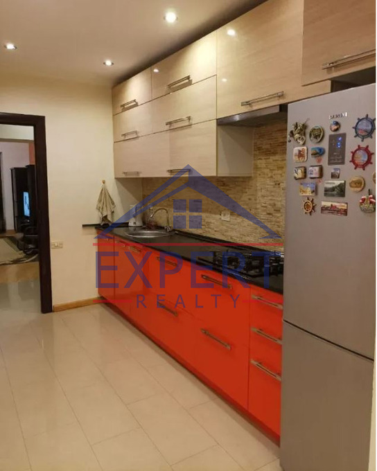 ՆՈՐ ՆՈՐՔ, ԼՎՈՎՅԱՆ ՓՈՂՈՑ, 3 ՍԵՆՅԱԿ