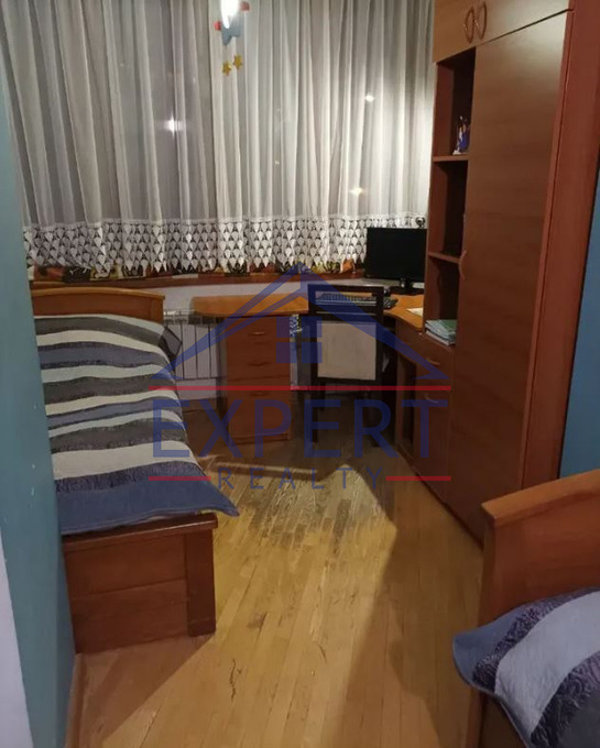 ՆՈՐ ՆՈՐՔ, ԼՎՈՎՅԱՆ ՓՈՂՈՑ, 3 ՍԵՆՅԱԿ