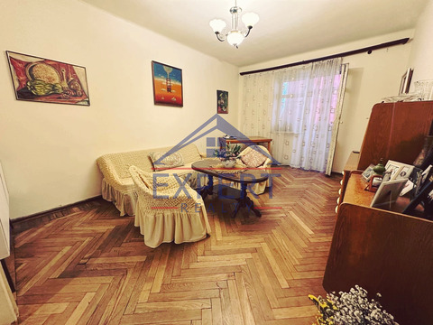 ԱՐԱԲԿԻՐ, ԱՐԱՄ ԽԱՉԱՏՐՅԱՆ ՓՈՂՈՑ, 3 ՍԵՆՅԱԿ