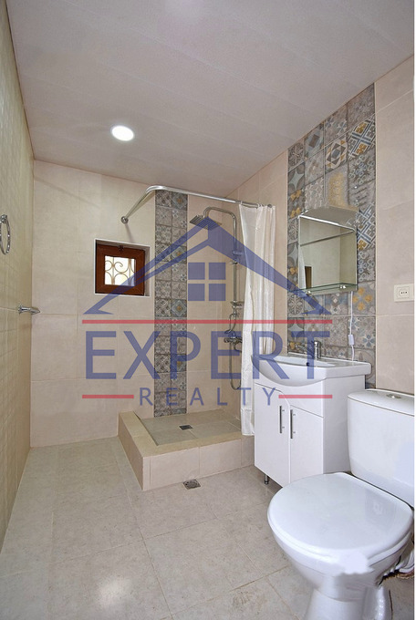 ԿԵՆՏՐՈՆ, ՀԱՆՐԱՊԵՏՈՒԹՅԱՆ ՓՈՂՈՑ, 3 ՍԵՆՅԱԿ