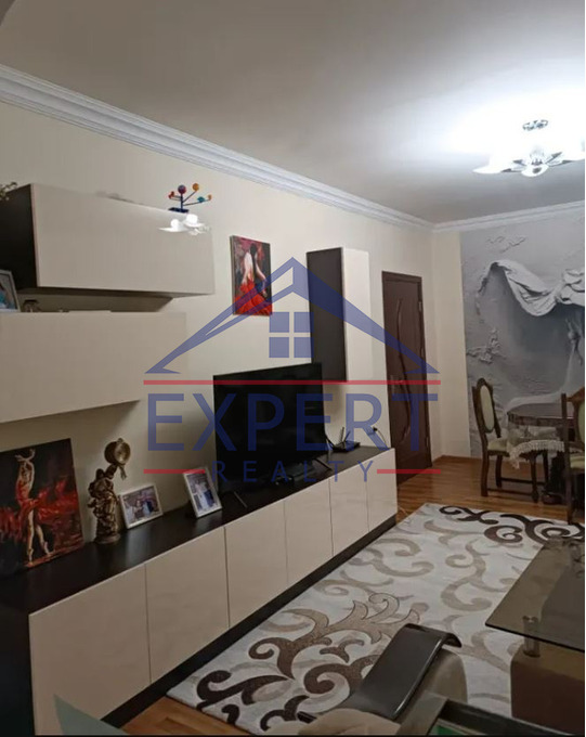 ՔԱՆԱՔԵՌ ԶԵՅԹՈՒՆ, 14 ՓՈՂՈՑ, 3 ՍԵՆՅԱԿ