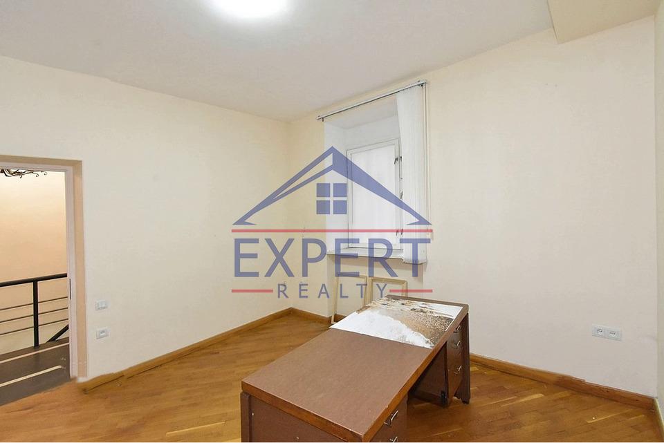 ԷՐԵԲՈՒՆԻ,ԱՐՑԱԽԻ ՊՈՂՈՏԱ ,700Ք/Մ