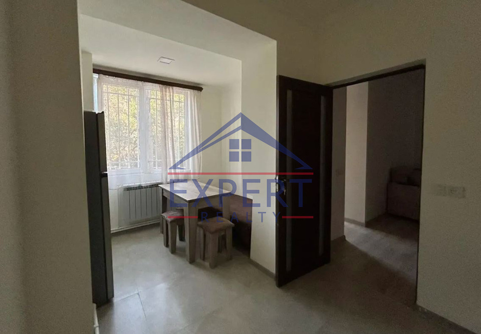 ՔԱՆԱՔԵՌ-ԶԵՅԹՈՒՆ, ՌՈՒԲԻՆՅԱՆՑ ՓՈՂՈՑ, 3 ՍԵՆՅԱԿ