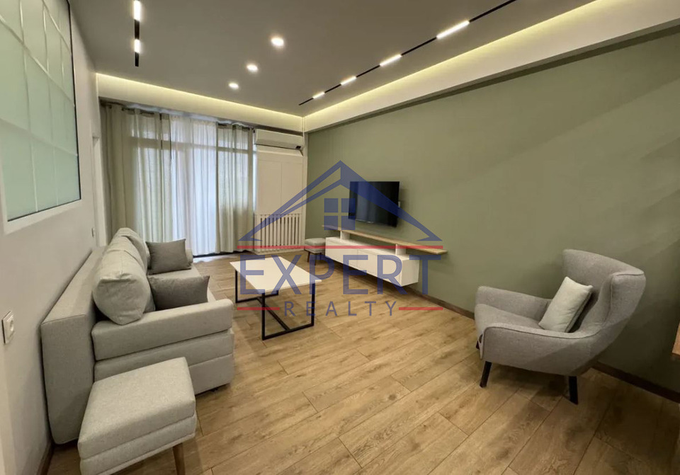 ԴԱՎԹԱՇԵՆ, ԱՆԱՍՏԱՍ ՄԻԿՈՅԱՆ ՓՈՂՈՑ, 3 ՍԵՆՅԱԿ