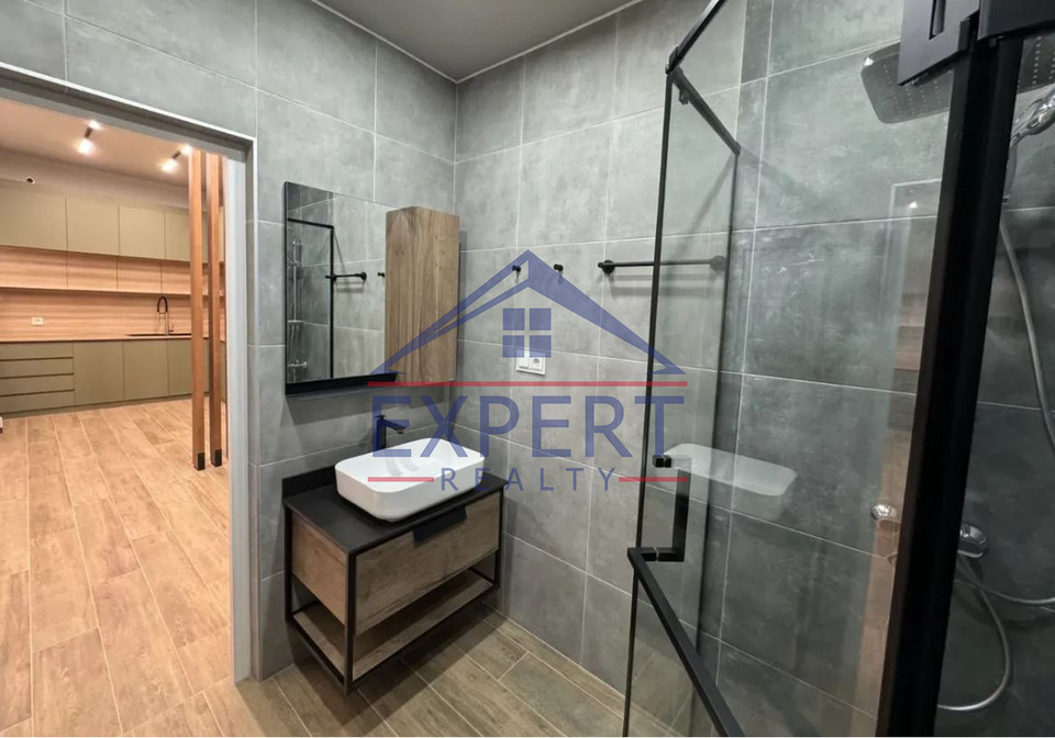 ԴԱՎԹԱՇԵՆ, ԱՆԱՍՏԱՍ ՄԻԿՈՅԱՆ ՓՈՂՈՑ, 3 ՍԵՆՅԱԿ