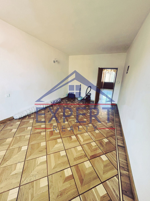 Արաբկիր, Ավետ Ավետիսյան փողոց, 3 սենյակ