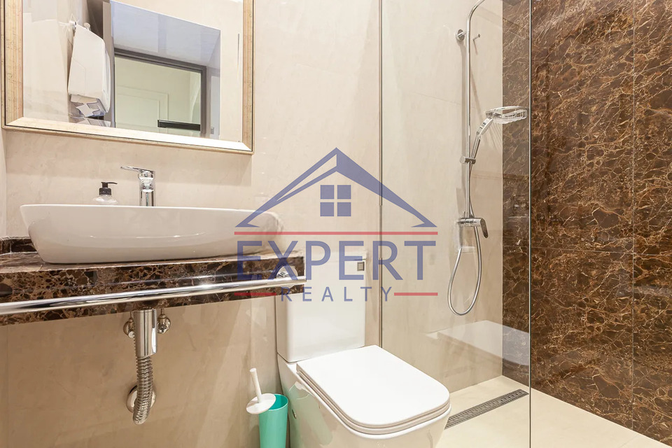 ԿԵՆՏՐՈՆ , ԹՈՒՄԱՆՅԱՆ ՓՈՂՈՑ, 180 Ք․Մ