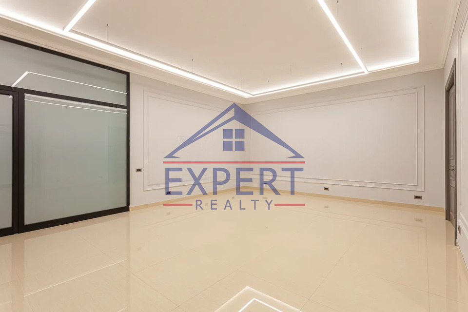 ԿԵՆՏՐՈՆ , ԹՈՒՄԱՆՅԱՆ ՓՈՂՈՑ, 180 Ք․Մ