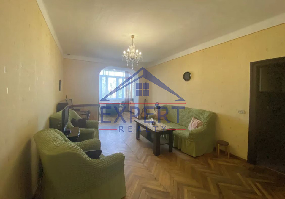 ԱՐԱԲԿԻՐ, ԿՈՄԻՏԱՍԻ ՊՈՂՈՏԱ, 2 ՍԵՆՅԱԿ