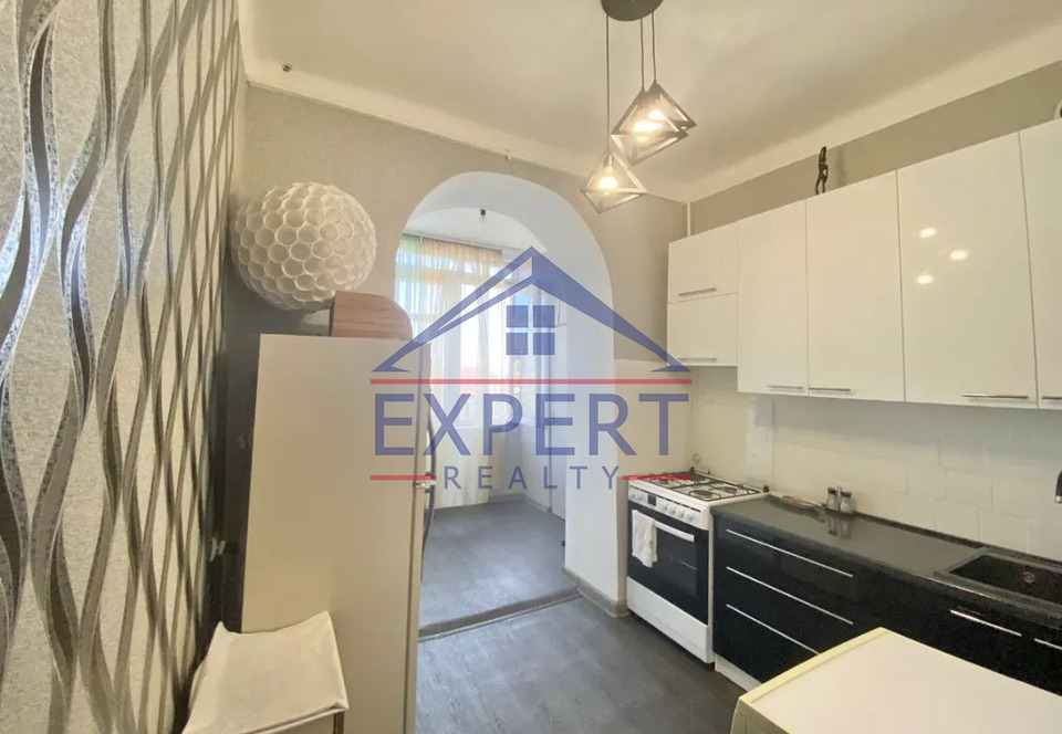 ԱՐԱԲԿԻՐ, ԿՈՄԻՏԱՍԻ ՊՈՂՈՏԱ, 2 ՍԵՆՅԱԿ