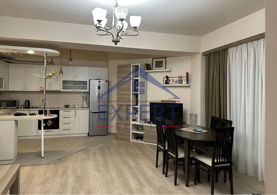 ԿԵՆՏՐՈՆ, ԼԵՈՅԻ ՓՈՂՈՑ, 2 ՍԵՆՅԱԿ