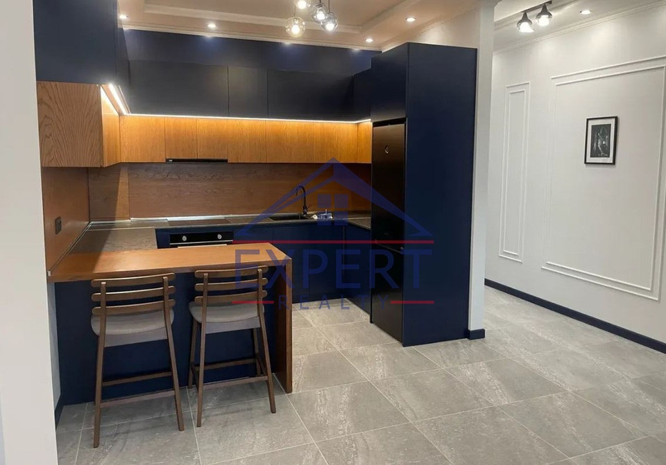 ԱՐԱԲԿԻՐ, ԿՈՄԻՏԱՍԻ ՊՈՂՈՏԱ, 2 ՍԵՆՅԱԿ