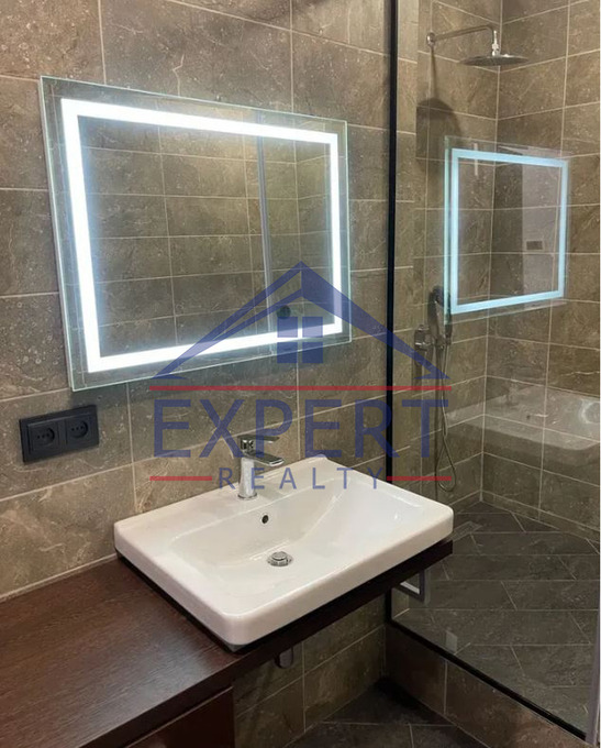 ԱՐԱԲԿԻՐ, ԿՈՄԻՏԱՍԻ ՊՈՂՈՏԱ, 2 ՍԵՆՅԱԿ