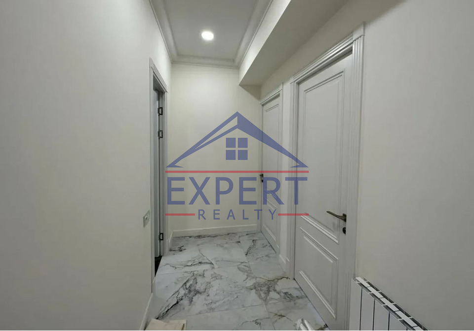 ԱՋԱՓՆՅԱԿ, ԼԵՆԻՆԳՐԱԴՅԱՆ ՓՈՂՈՑ, 2 ՍԵՆՅԱԿ