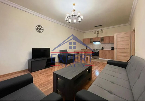 ՄԱԼԱԹԻԱ ՍԵԲԱՍՏԻԱ, ՄՈՆԹԵ ՄԵԼՔՈՆՅԱՆ ՓՈՂՈՑ, 3 ՍԵՆՅԱԿ