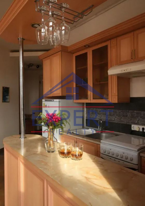 ԿԵՆՏՐՈՆ, ՄՈՍԿՈՎՅԱՆ ՓՈՂՈՑ, 2 ՍԵՆՅԱԿ