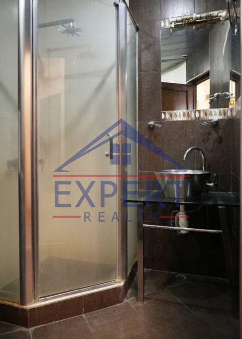 ԿԵՆՏՐՈՆ, ՄՈՍԿՈՎՅԱՆ ՓՈՂՈՑ, 2 ՍԵՆՅԱԿ