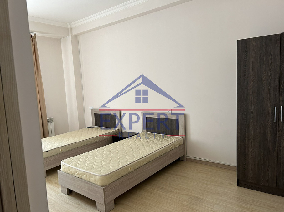 ԱՐԱԲԿԻՐ, ԱԴՈՆՑԻ ՓՈՂՈՑ, 4 ՍԵՆՅԱԿ