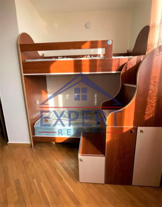 ԱՐԱԲԿԻՐ, ԳՅՈՒԼԲԵՆԿՅԱՆ ՓՈՂՈՑ, 3 ՍԵՆՅԱԿ