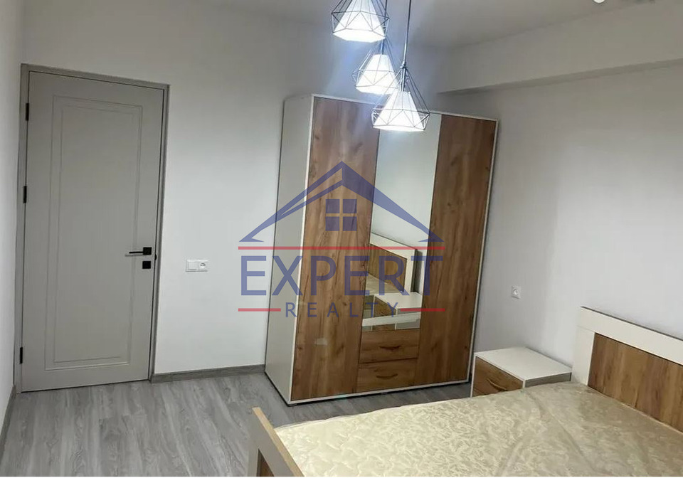 ԱՐԱԲԿԻՐ, ԳՅՈՒԼԲԵՆԿՅԱՆ ՓՈՂՈՑ, 3 ՍԵՆՅԱԿ