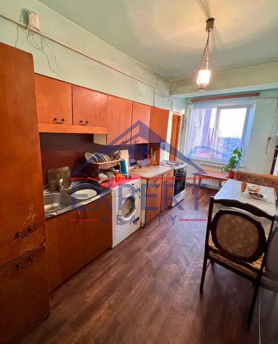 ՇԵՆԳԱՎԻԹ, ՇԵՆԳԱՎԻԹԻ 2-ՐԴ ՓՈՂՈՑ, 3 ՍԵՆՅԱԿ