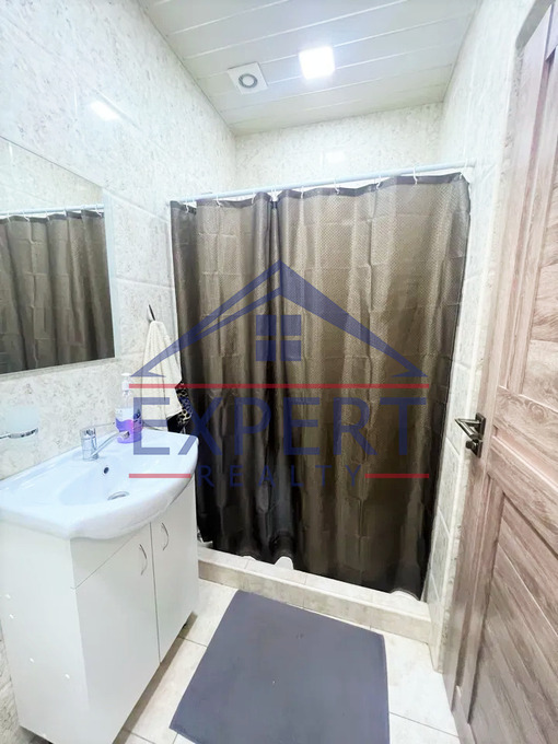 ԿԵՆՏՐՈՆ, ՍՊԵՆԴԻԱՐՅԱՆ ՓՈՂՈՑ, 2 ՍԵՆՅԱԿ