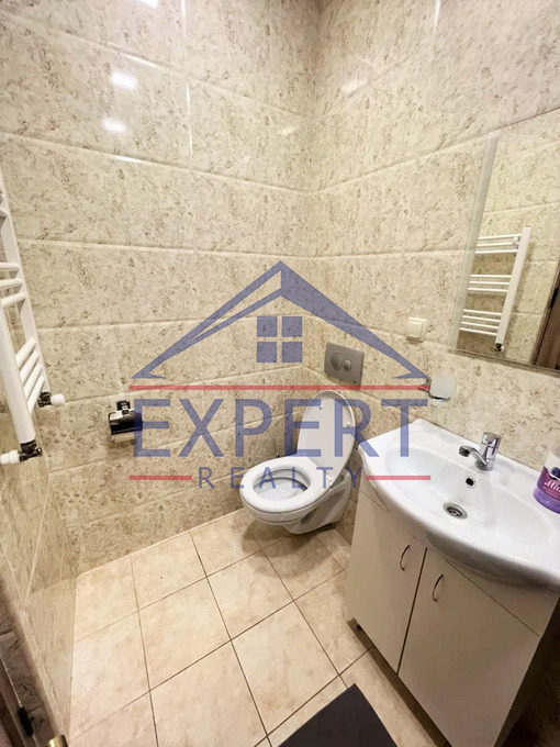 ԿԵՆՏՐՈՆ, ՍՊԵՆԴԻԱՐՅԱՆ ՓՈՂՈՑ, 2 ՍԵՆՅԱԿ