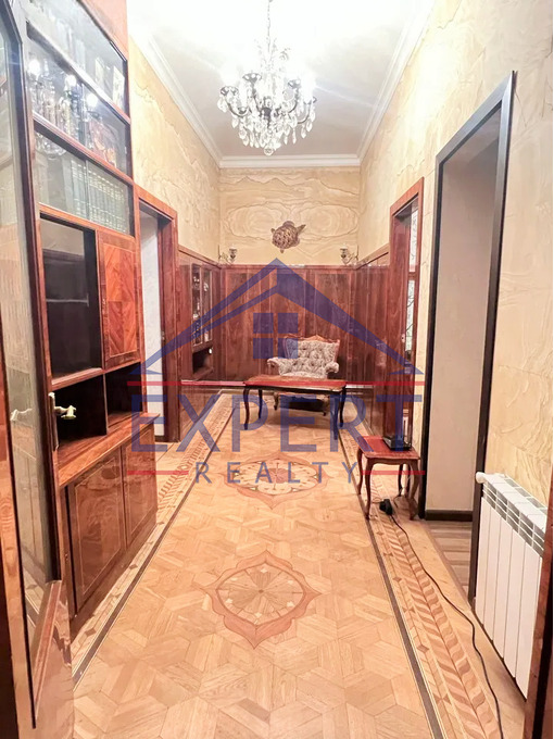 ԿԵՆՏՐՈՆ, ՍՊԵՆԴԻԱՐՅԱՆ ՓՈՂՈՑ, 2 ՍԵՆՅԱԿ